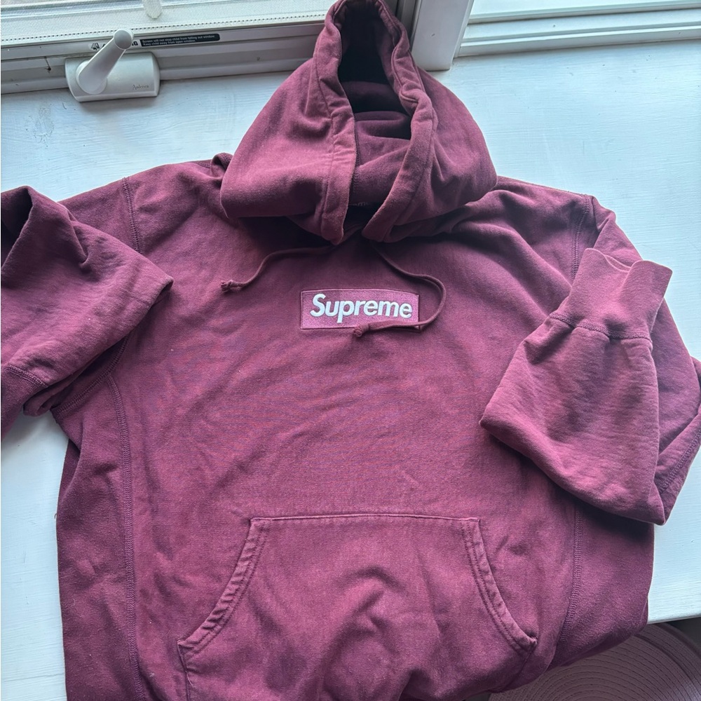 Supreme Box logo hoodie   color plum